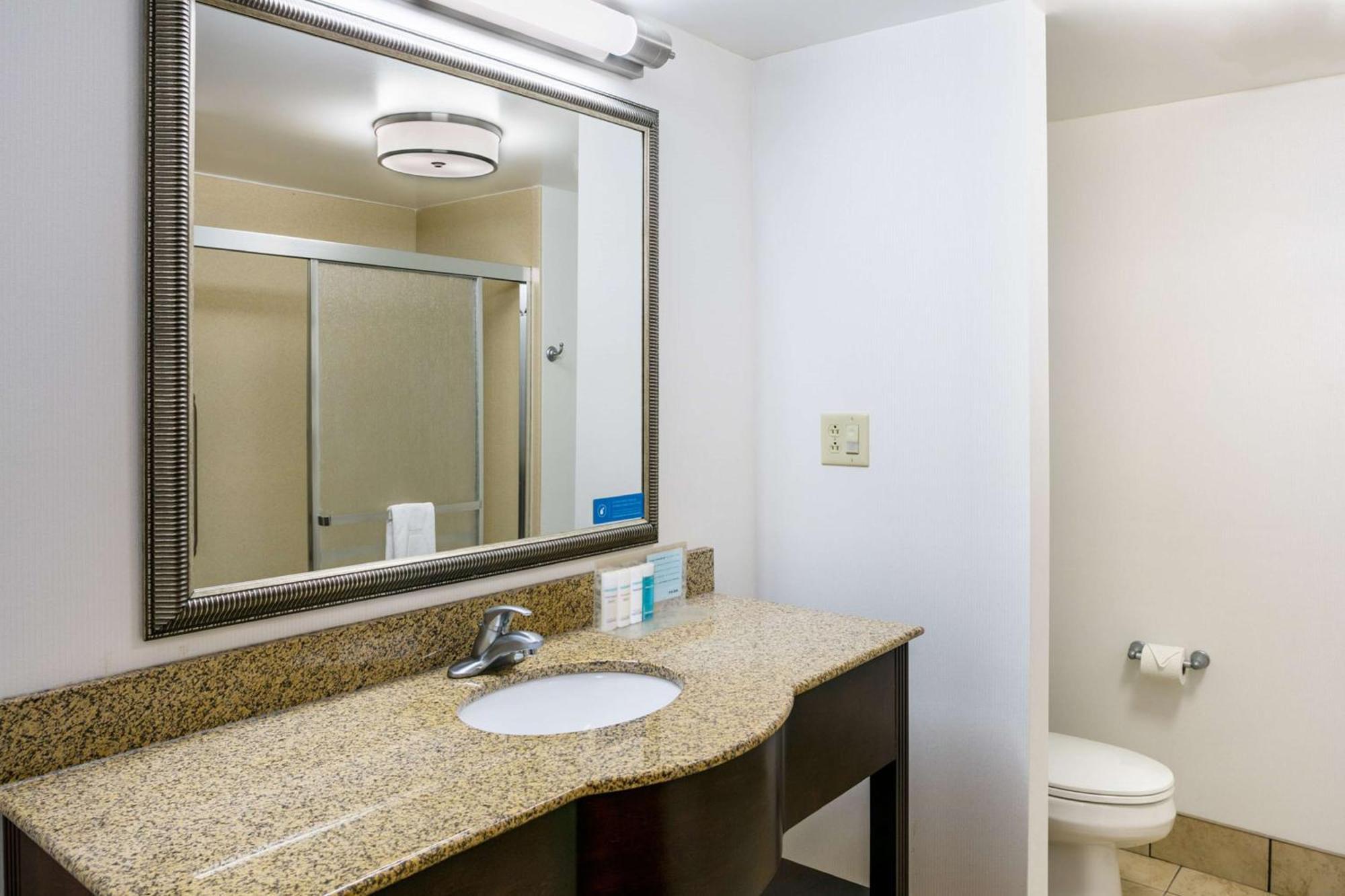 Rossford Hampton Inn & Suites Toledo-Perrysburg מראה חיצוני תמונה