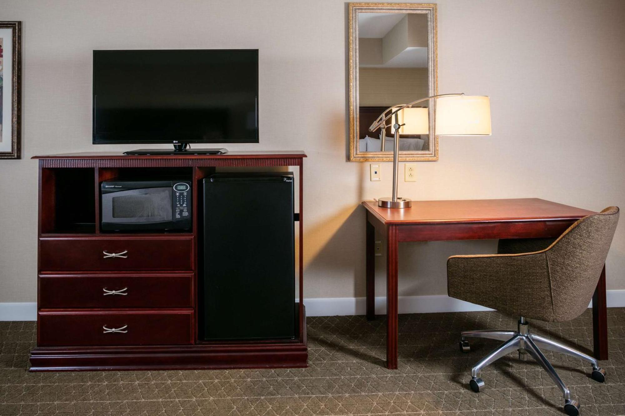 Rossford Hampton Inn & Suites Toledo-Perrysburg מראה חיצוני תמונה