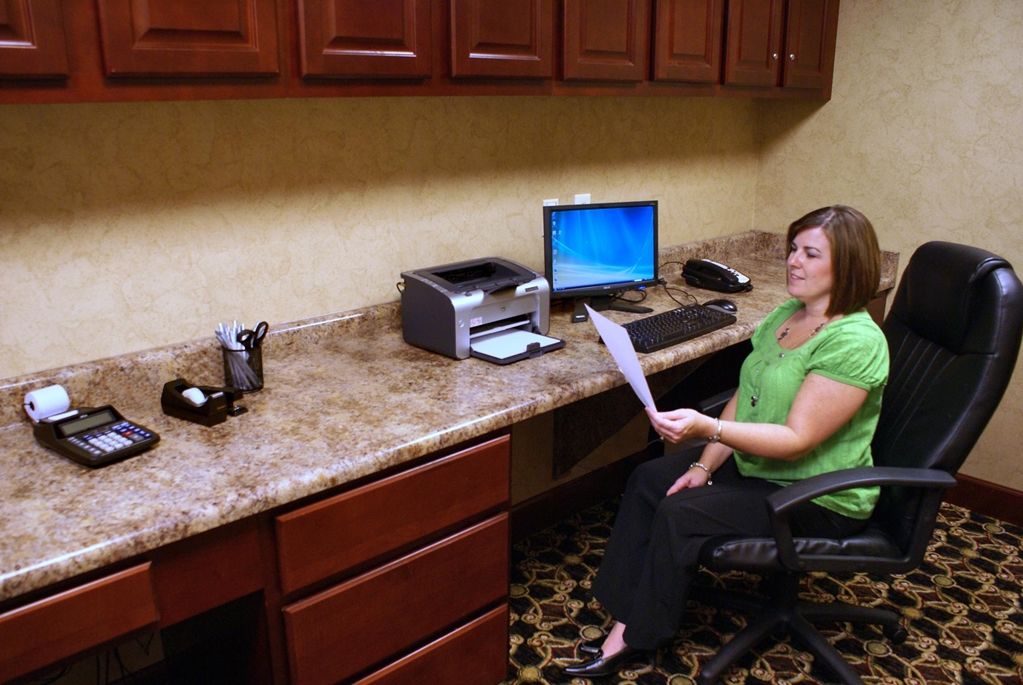 Rossford Hampton Inn & Suites Toledo-Perrysburg מתקנים תמונה
