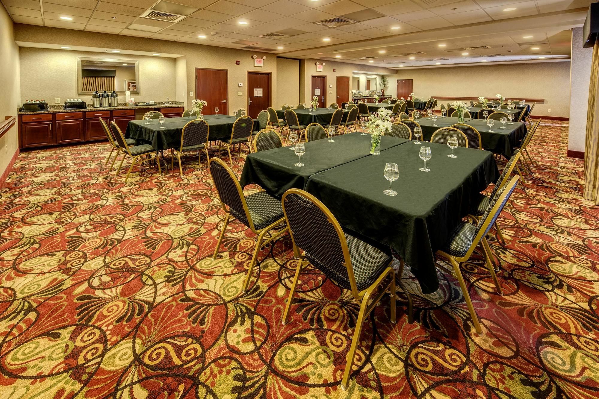Rossford Hampton Inn & Suites Toledo-Perrysburg מראה חיצוני תמונה